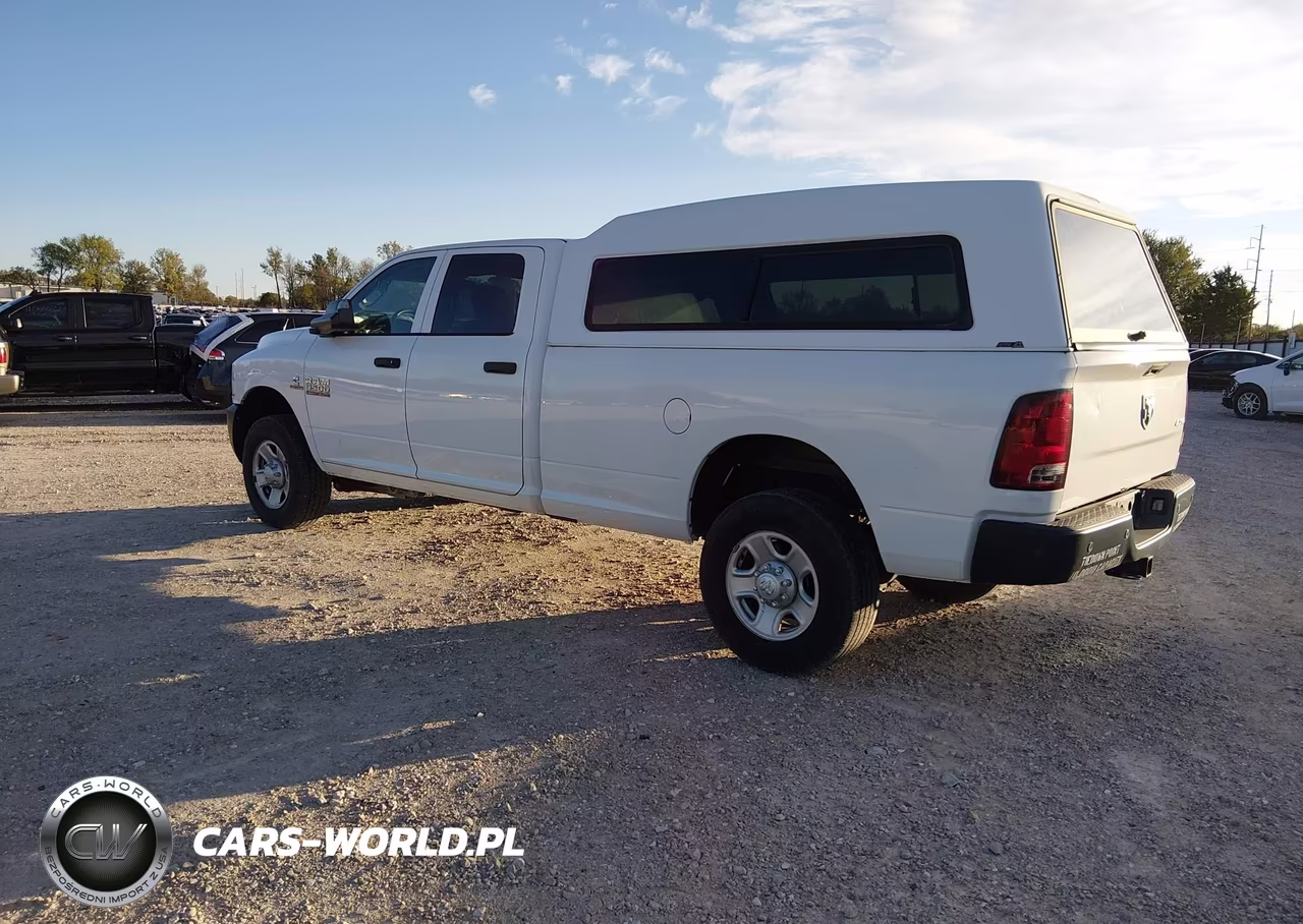 2017 Ram 3500 Tradesman 4X4 8' Box VIN:3C63R3GL9HG712767 - 3