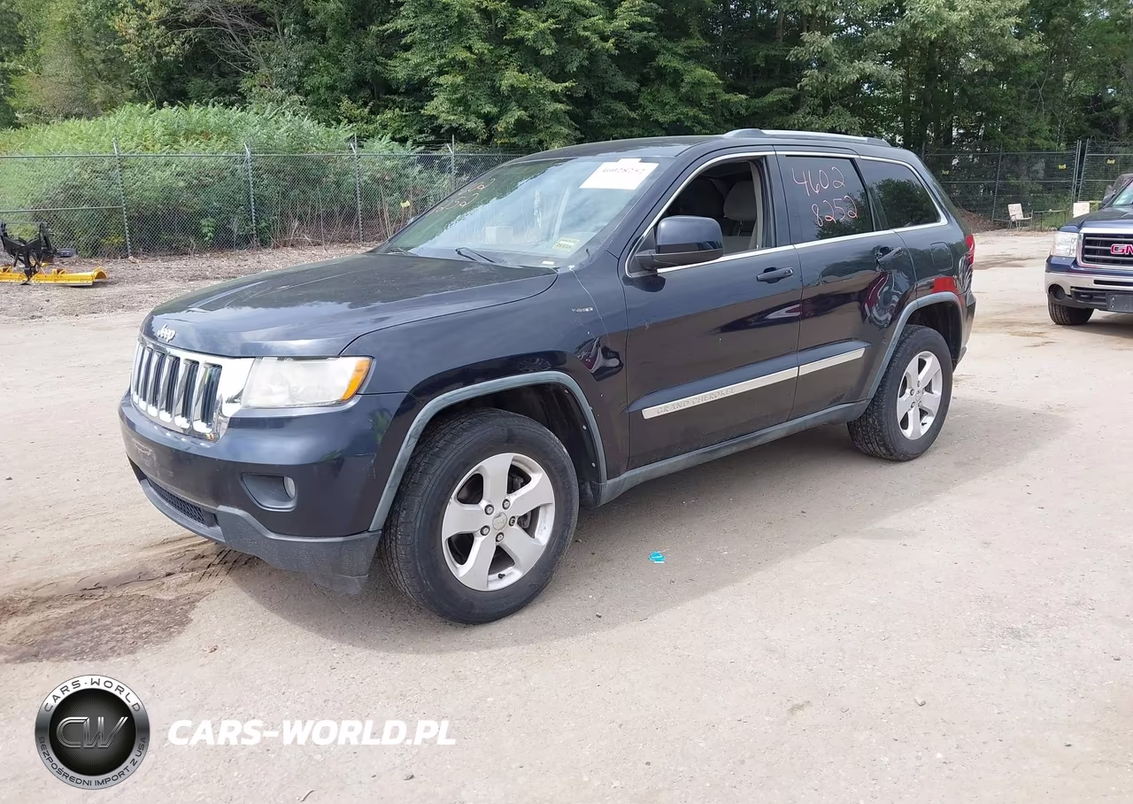 2011 Jeep Grand Cherokee Laredo VIN:1J4RR4GG3BC540512 - 2