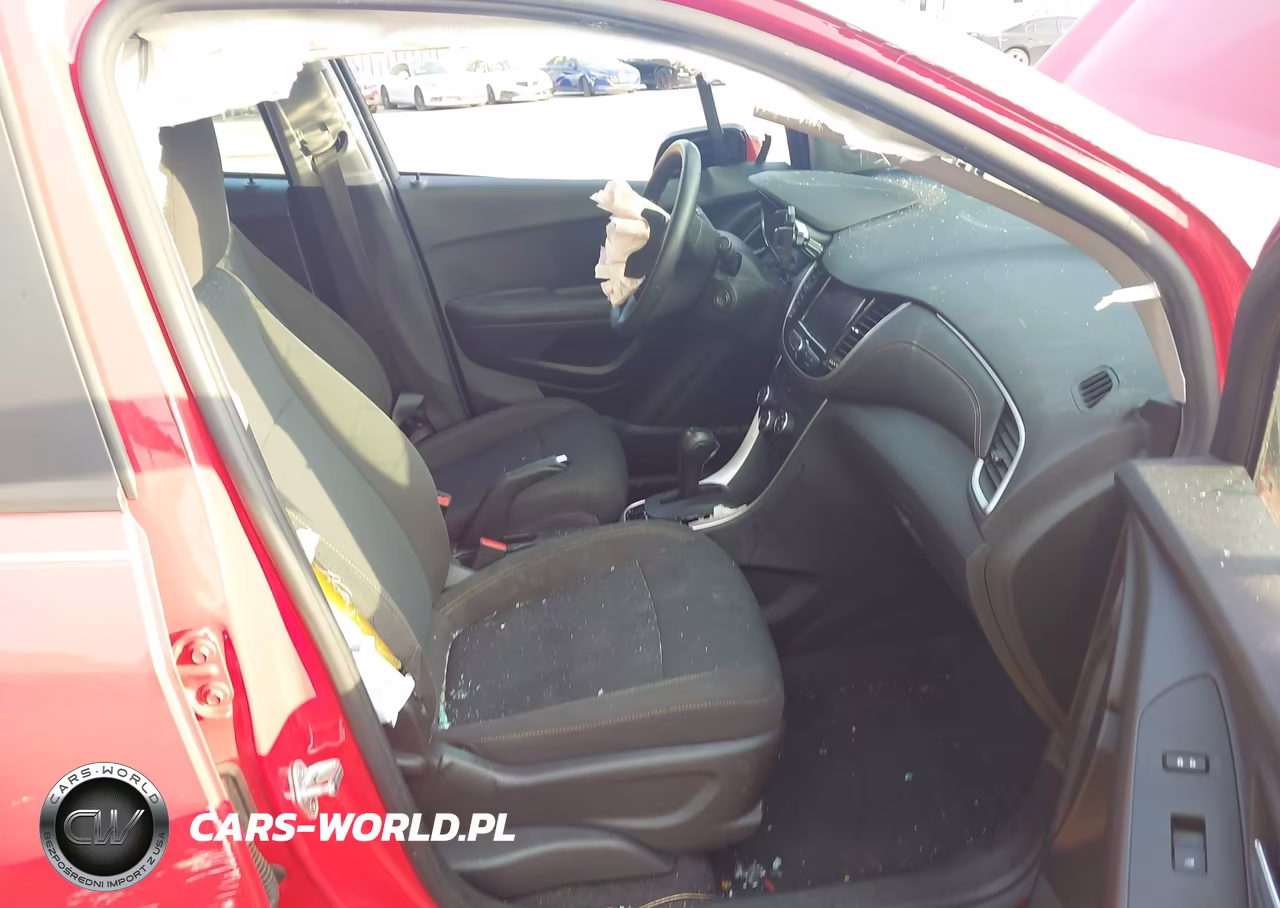 2020 Chevrolet Trax Fwd Ls VIN:KL7CJKSB2LB345668 - 5