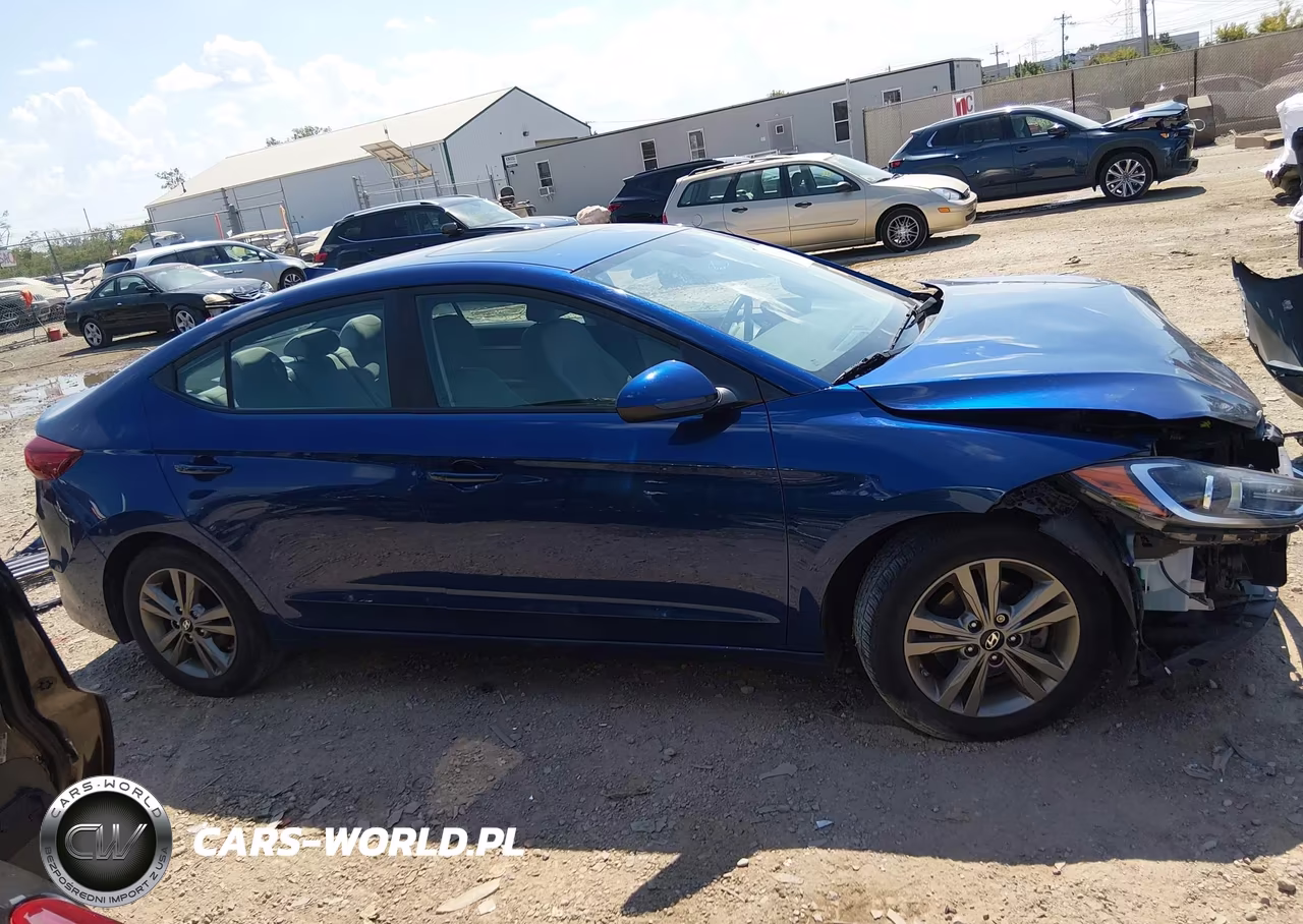 2018 Hyundai Elantra Value Edition VIN:5NPD84LF1JH237280 - 14