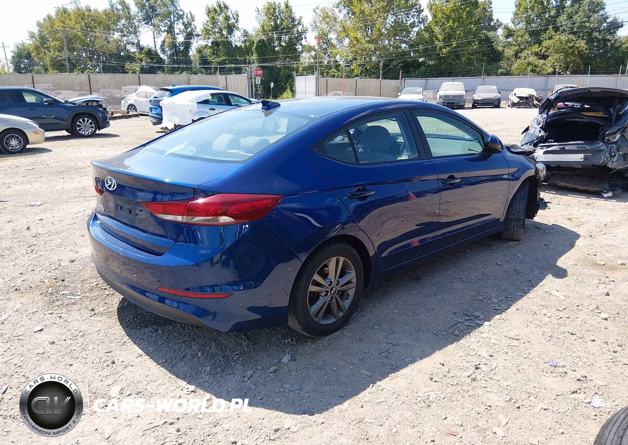2018 Hyundai Elantra Value Edition VIN:5NPD84LF1JH237280 - 4