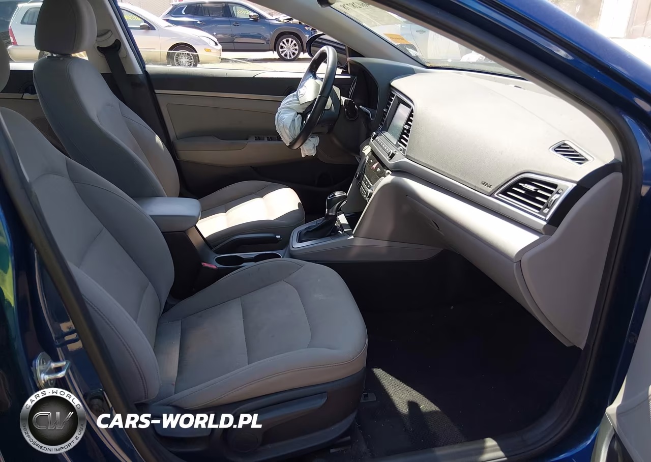 2018 Hyundai Elantra Value Edition VIN:5NPD84LF1JH237280 - 5
