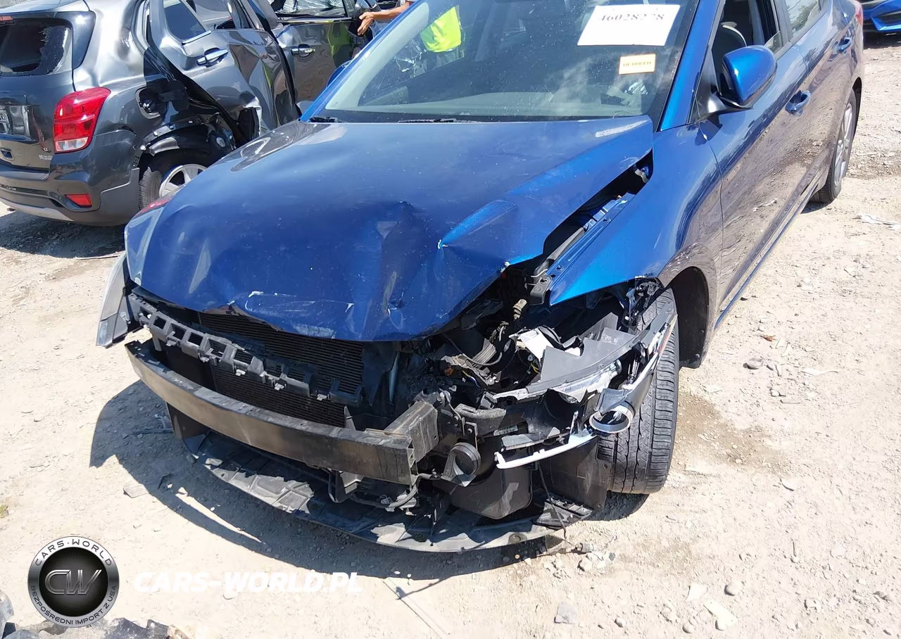 2018 Hyundai Elantra Value Edition VIN:5NPD84LF1JH237280 - 6