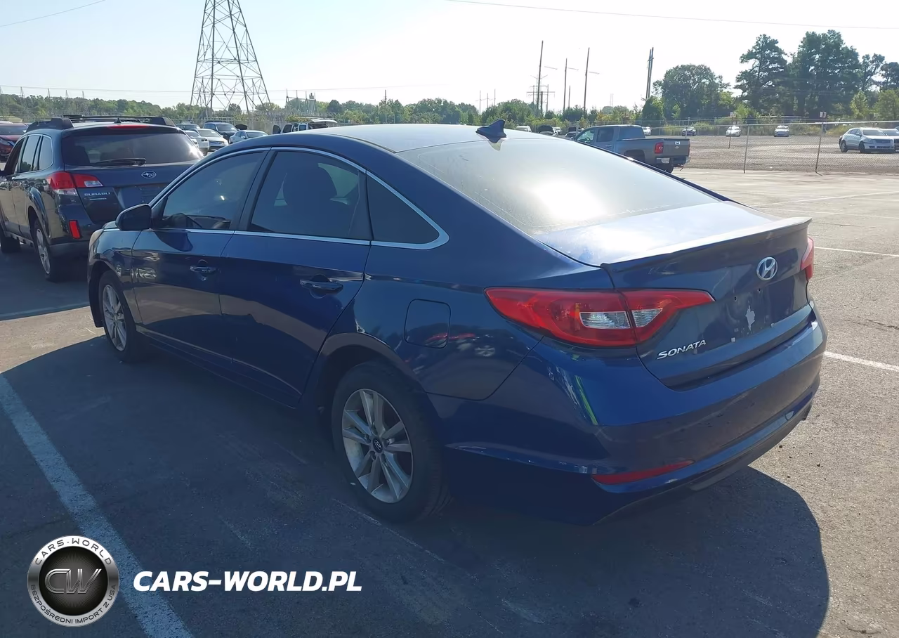 2015 Hyundai Sonata Se VIN:5NPE24AF4FH072986 - 3
