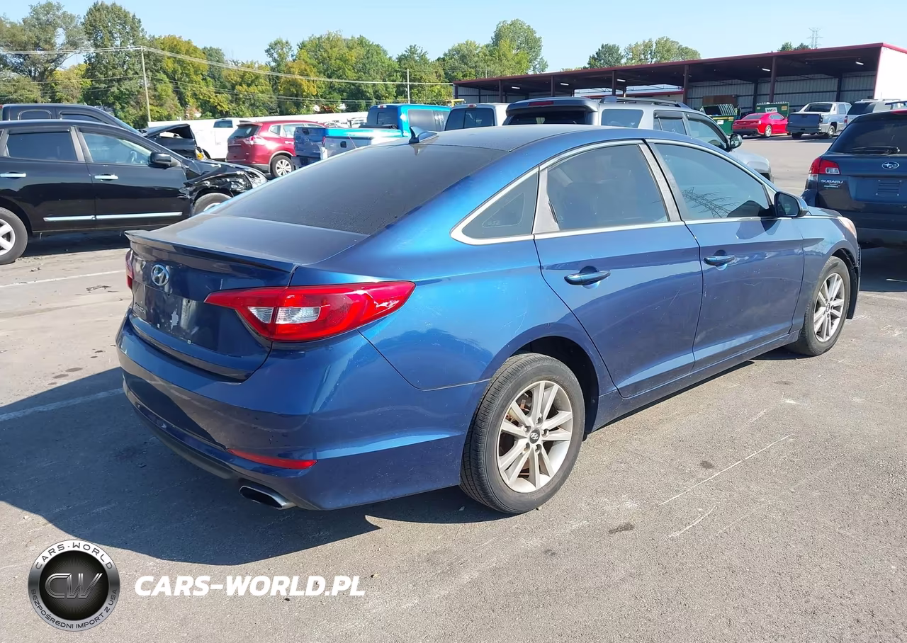 2015 Hyundai Sonata Se VIN:5NPE24AF4FH072986 - 4