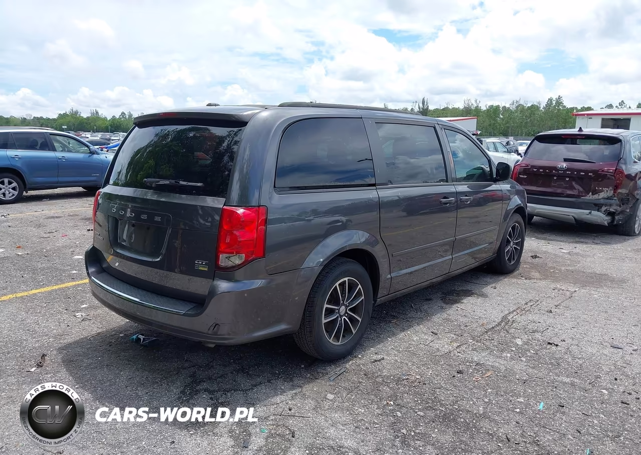 2017 Dodge Grand Caravan Gt VIN:2C4RDGEG2HR711162 - 4