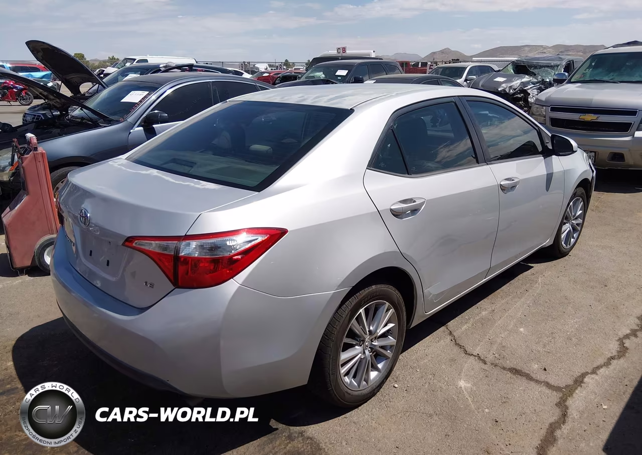 2014 Toyota Corolla Le Premium VIN:2T1BURHE0EC135445 - 4