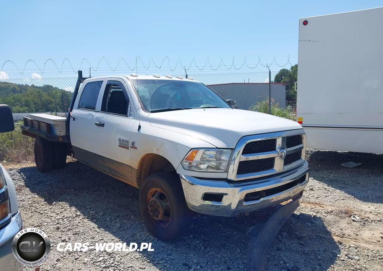 2018 Ram 3500 Chassis Tradesman-Slt-Laramie