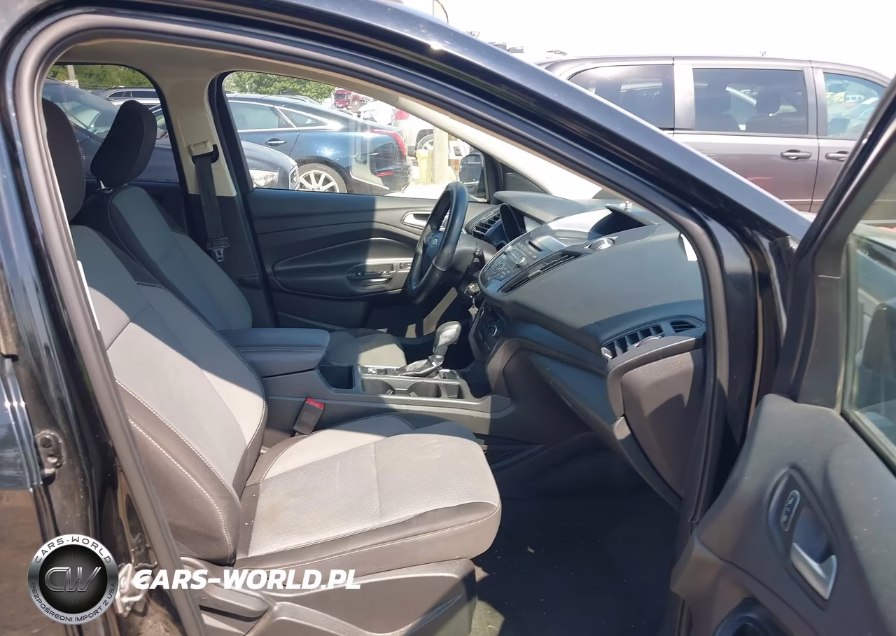 2018 Ford Escape Se VIN:1FMCU0GD4JUD34824 - 5