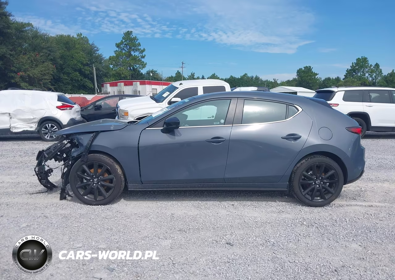 2026 Mazda Mazda3 2.5 S Carbon Edition VIN:JM1BPBLL3T1853853 - 14
