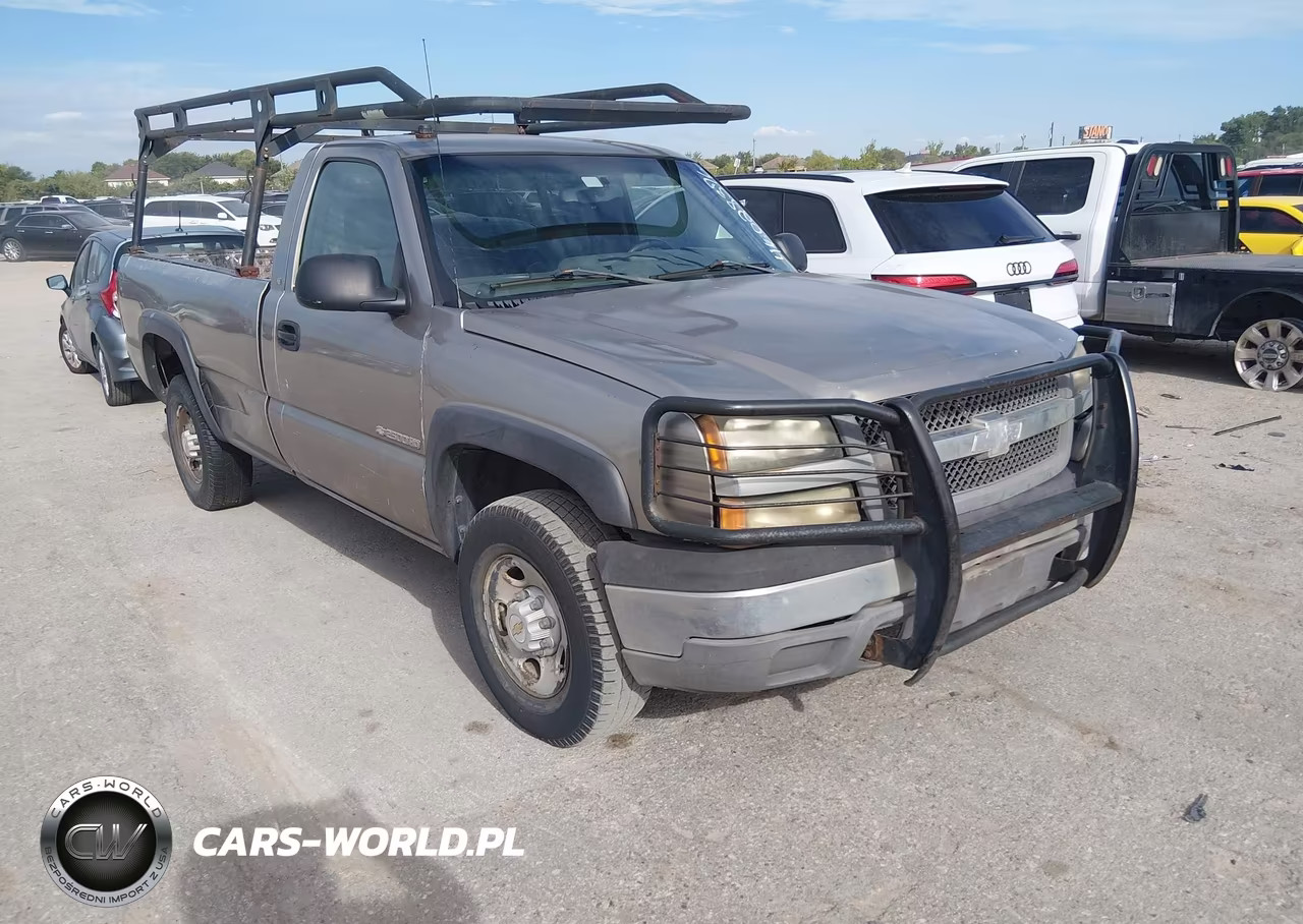 2003 Chevrolet Silverado 2500 Work Truck – zdjęcie 1 z 11