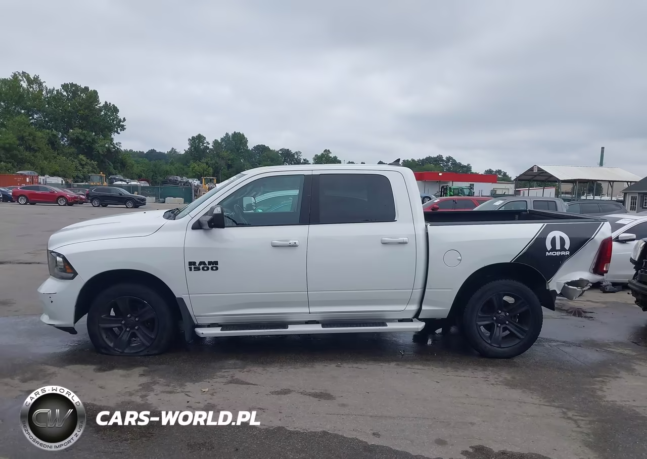 2017 Ram 1500 Night 4X4 5'7 Box VIN:1C6RR7MG6HS811497 - 14