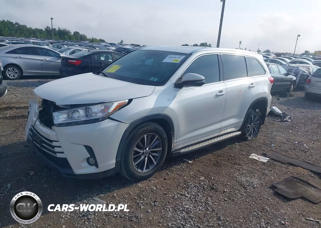 2017 Toyota Highlander Xle VIN:5TDJZRFH3HS437091 - 2