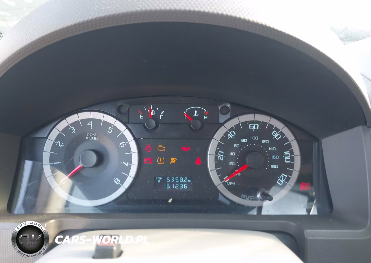 2010 Ford Escape Xls VIN:1FMCU0C74AKC06210 - 7