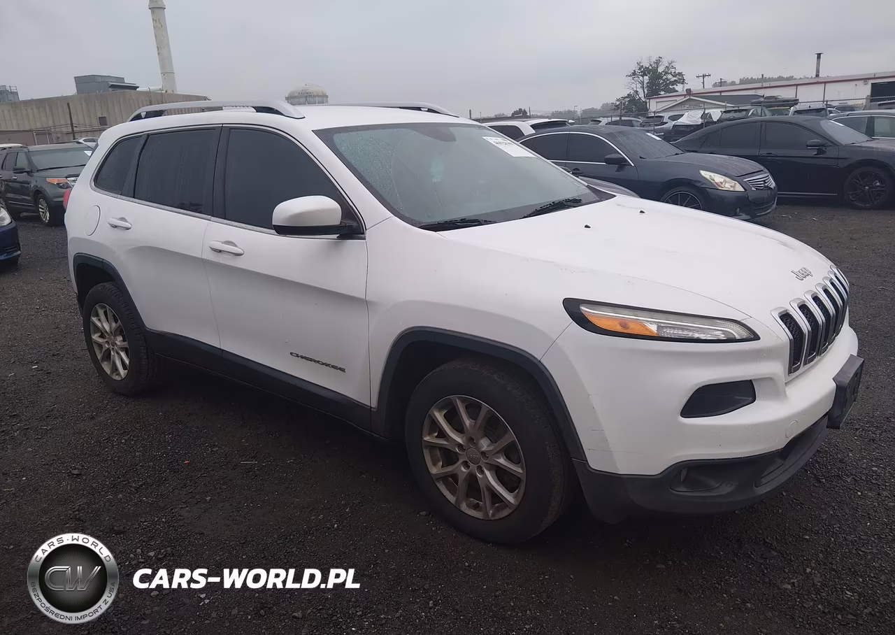 2015 Jeep Cherokee Latitude VIN:1C4PJLCB4FW627736 - 1