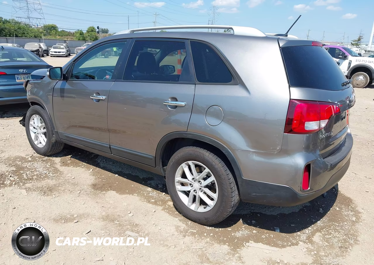 2014 Kia Sorento Lx VIN:5XYKTDA6XEG521335 - 3