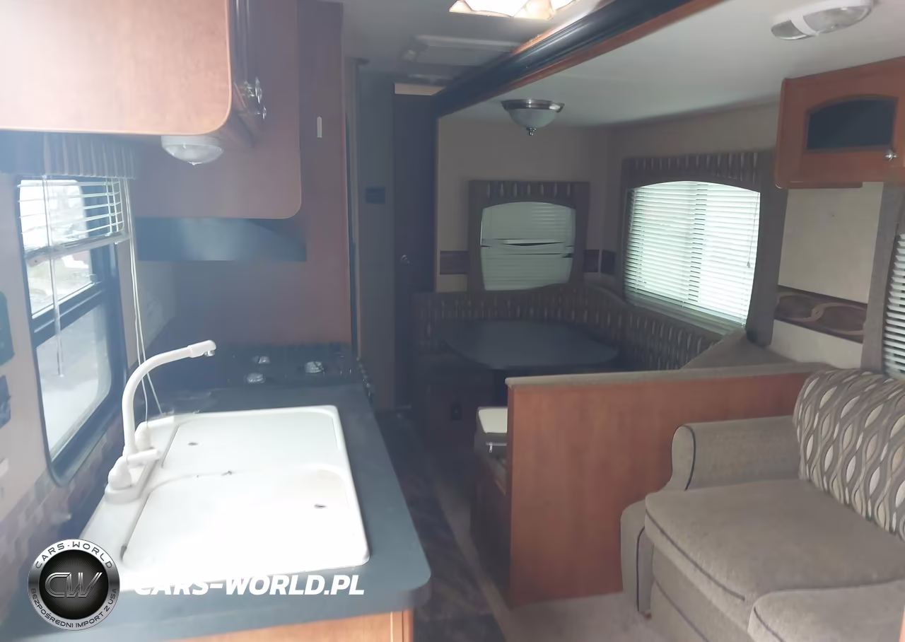 2013 Shasta Other VIN:5ZT2SHRB7DE001403 - 5
