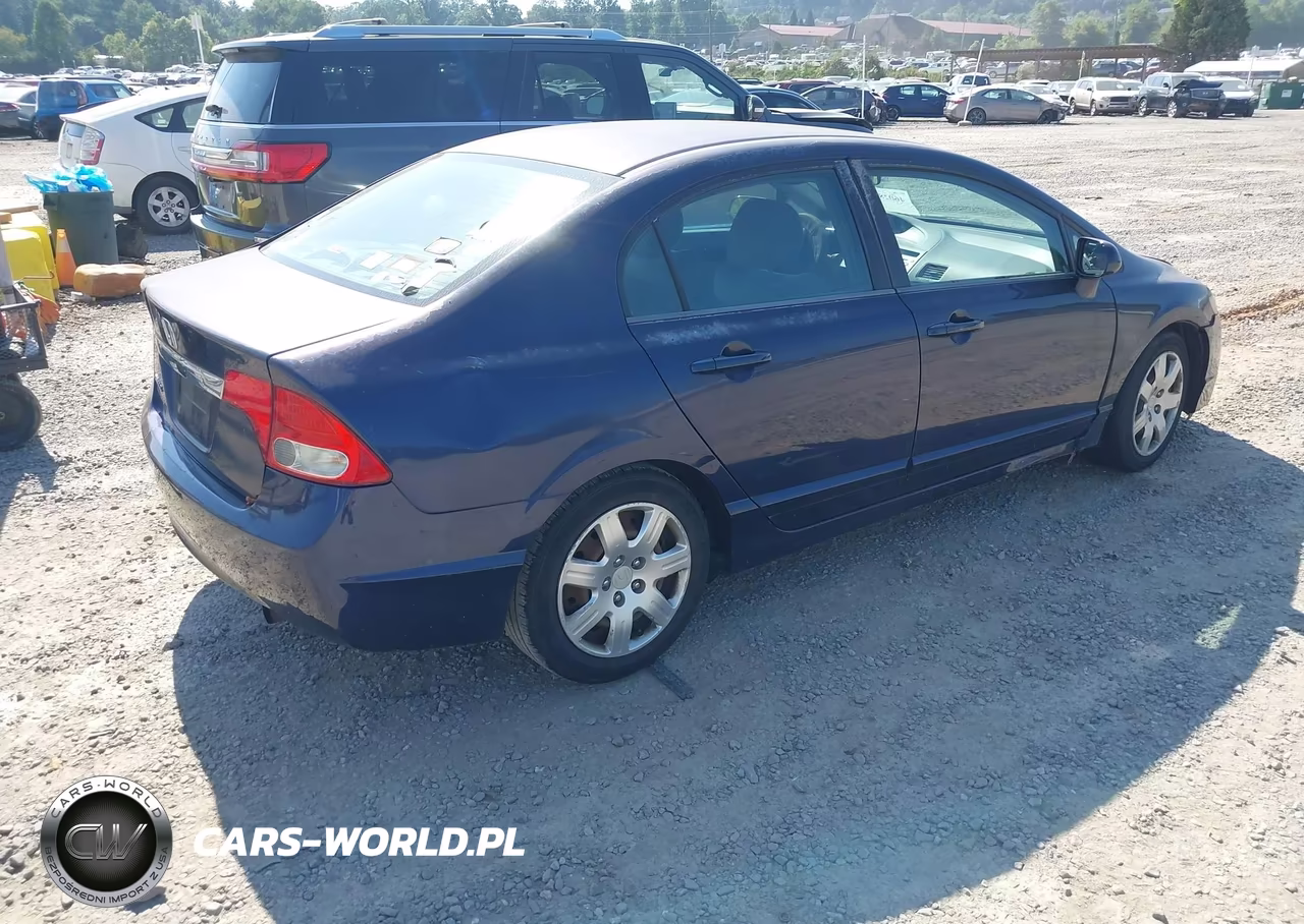 2010 Honda Civic Lx VIN:2HGFA1F52AH578986 - 4
