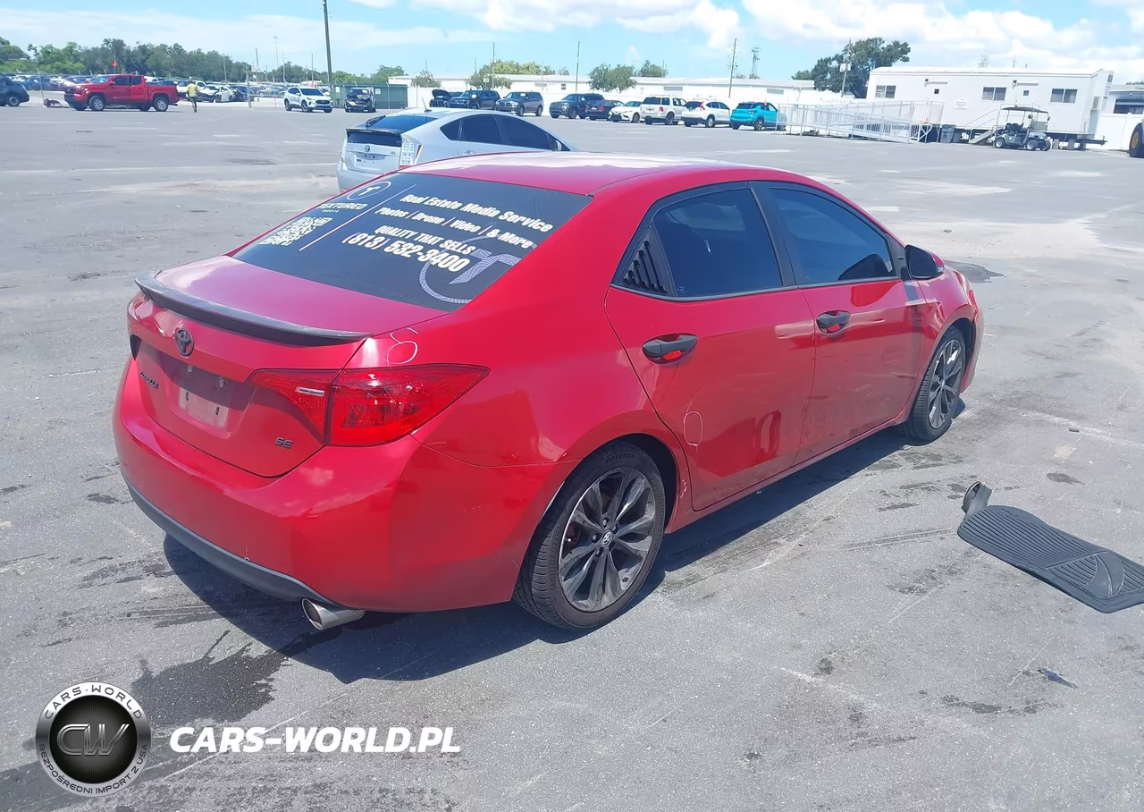 2018 Toyota Corolla Se VIN:2T1BURHEXJC025674 - 4