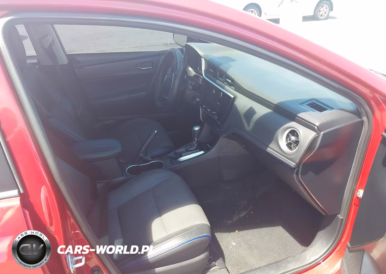 2018 Toyota Corolla Se VIN:2T1BURHEXJC025674 - 5