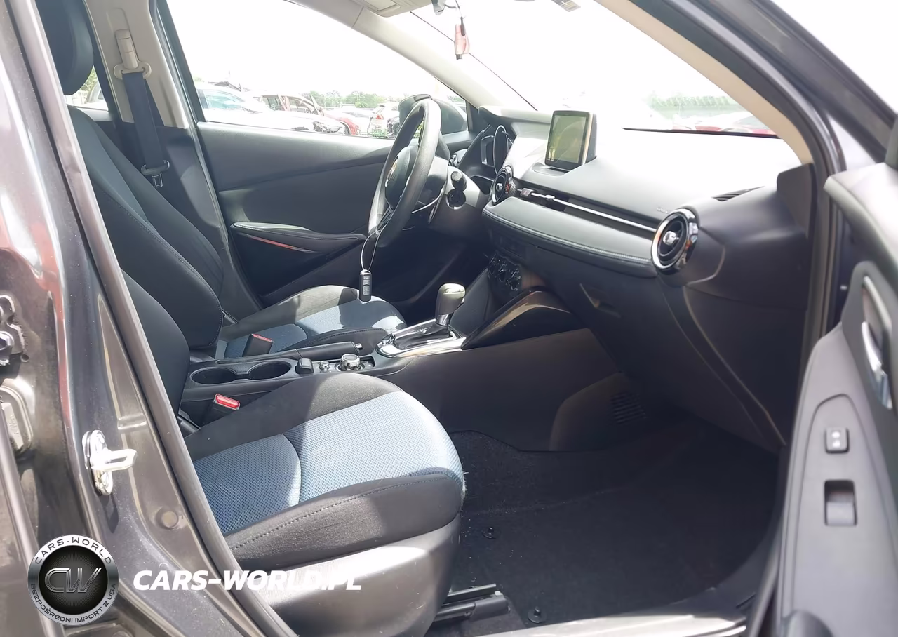 2017 Toyota Yaris Ia VIN:3MYDLBYV0HY159429 - 5