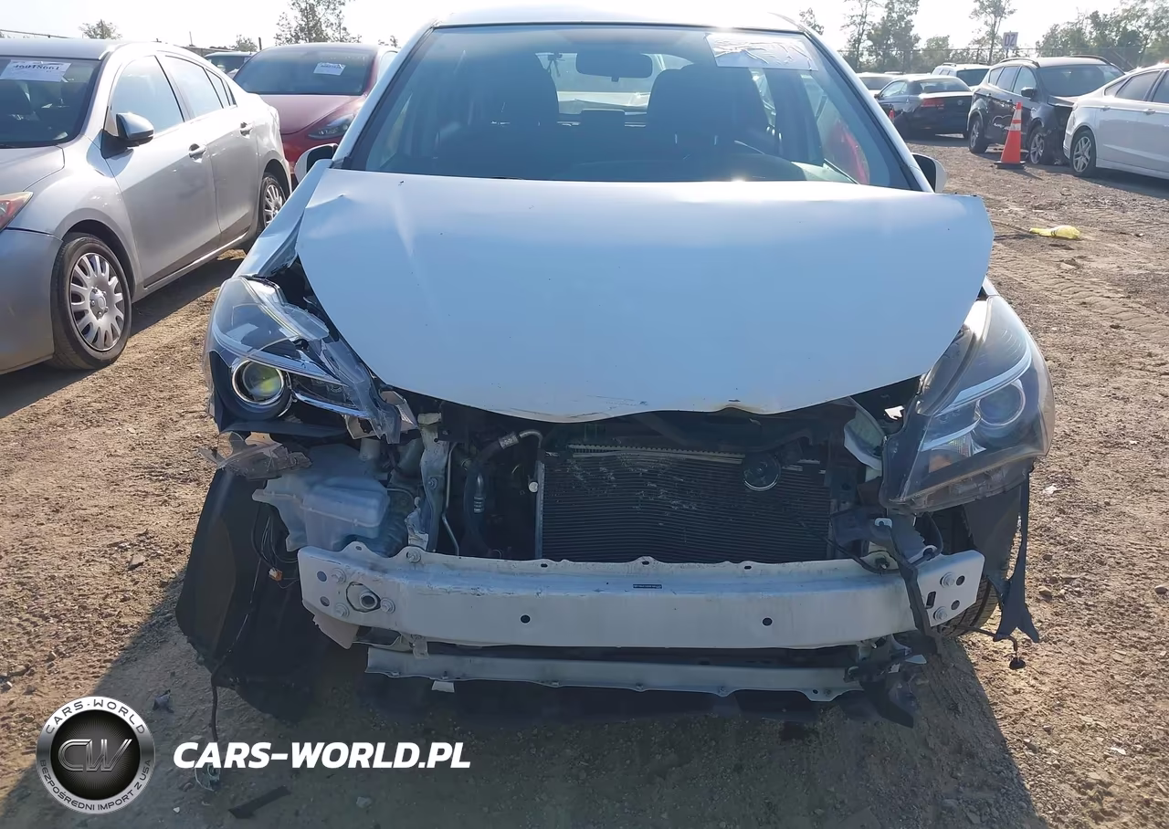 2015 Toyota Yaris Se VIN:VNKKTUD38FA055320 - 6