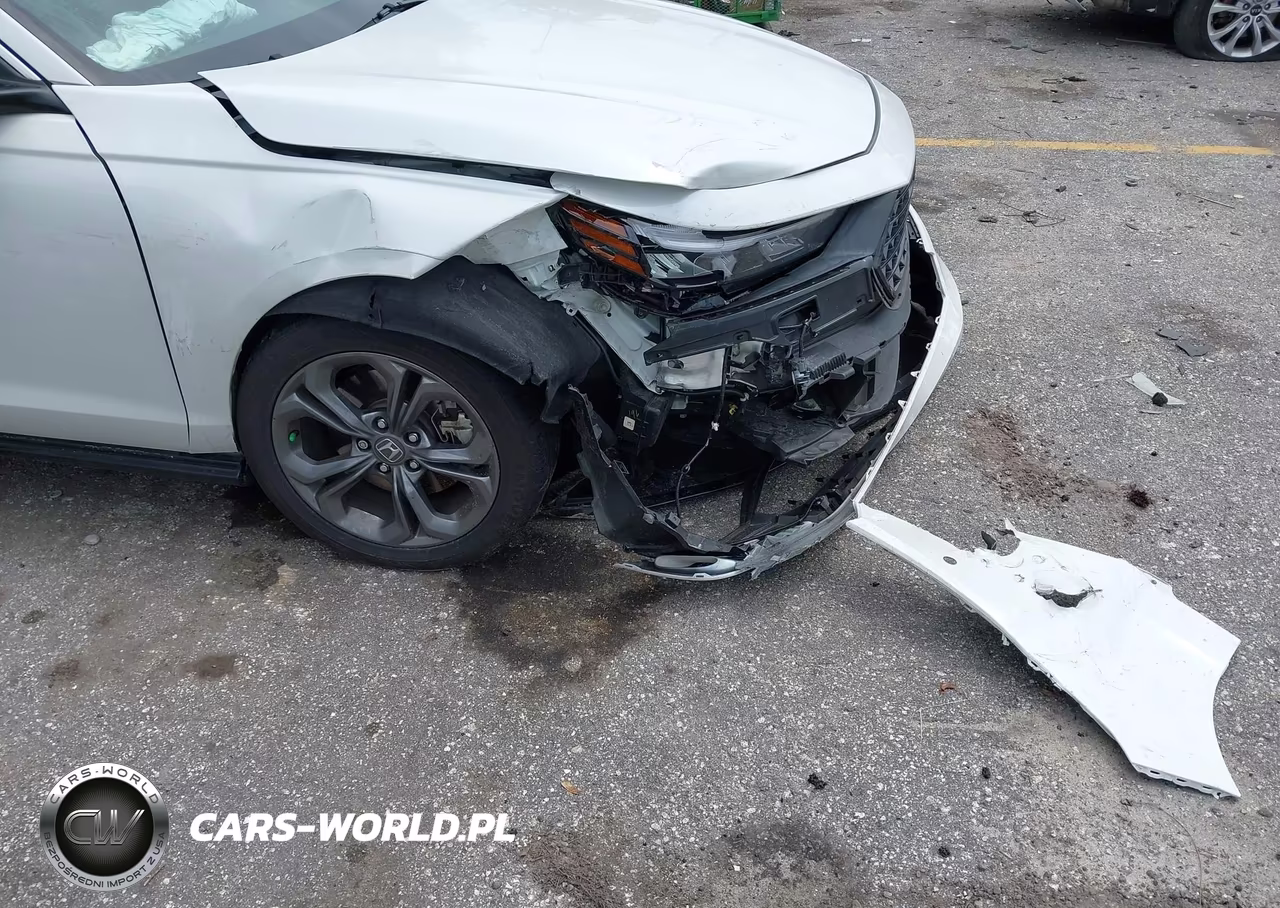 2024 Honda Accord Hybrid Ex-L VIN:1HGCY2F63RA074454 - 6