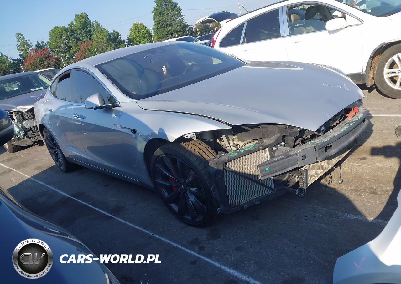 2015 Tesla Model S 70D-85D-P85D – zdjęcie 1 z 18
