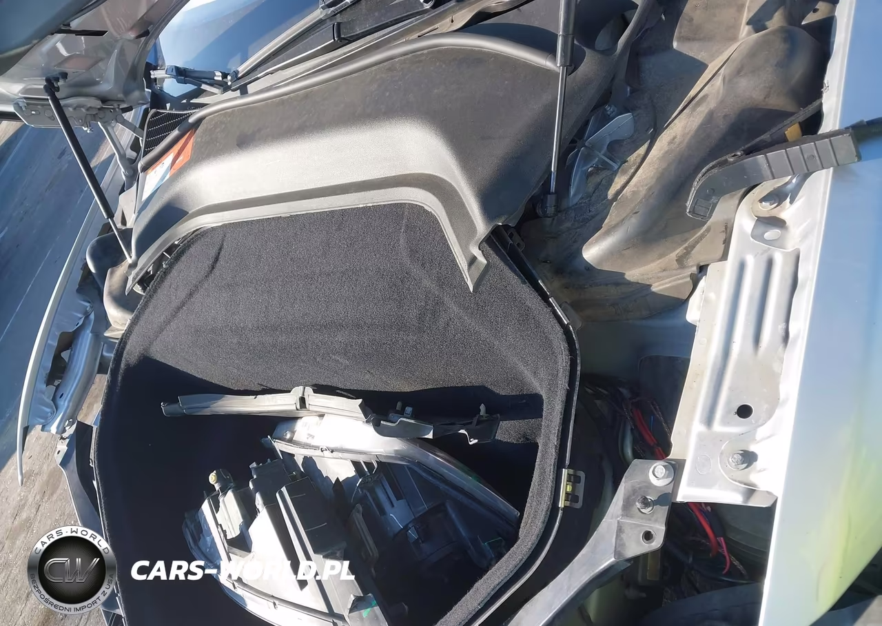 2015 Tesla Model S 70D-85D-P85D VIN:5YJSA1H21FFP73300 - 10