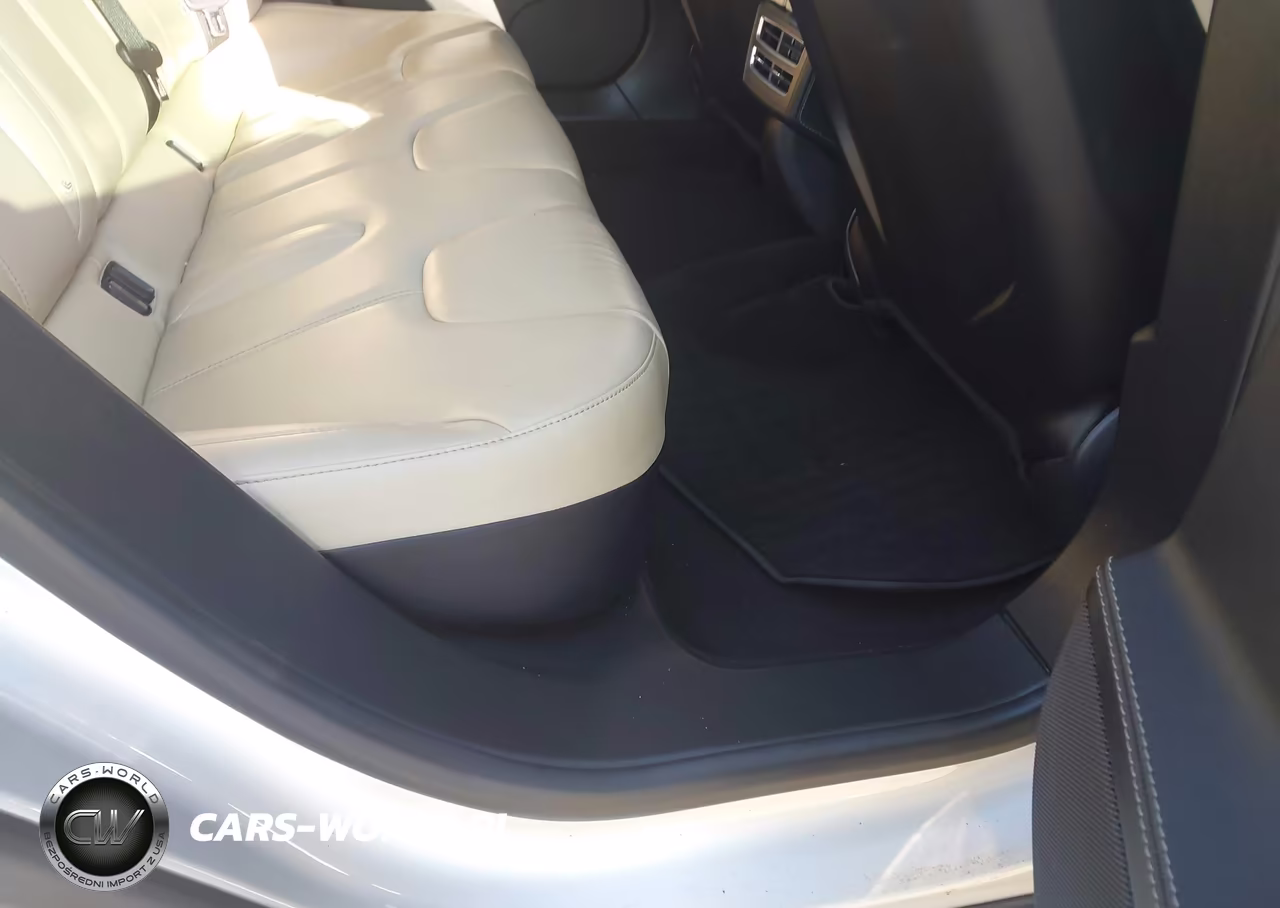 2015 Tesla Model S 70D-85D-P85D VIN:5YJSA1H21FFP73300 - 8