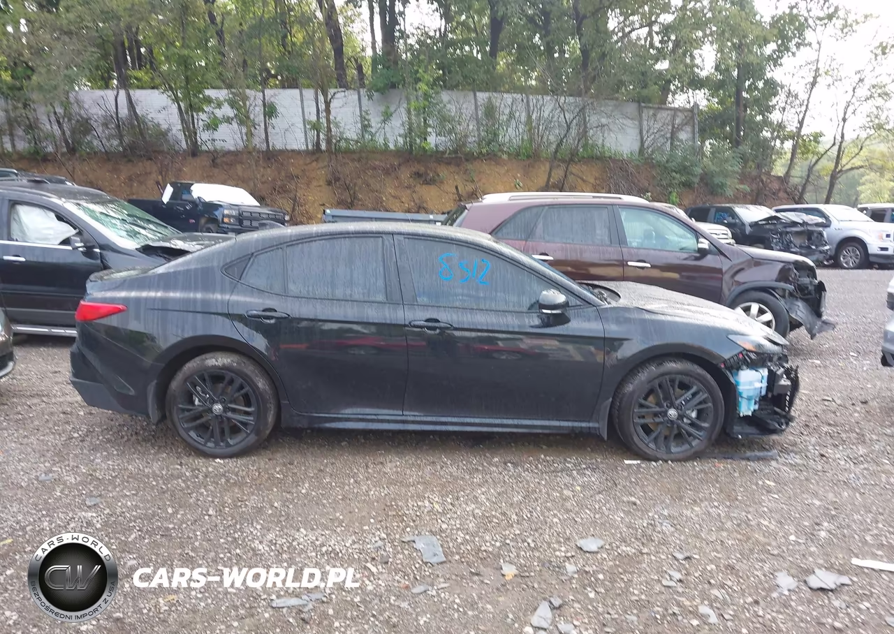2026 Toyota Camry Se VIN:4T1DBADK3TU064734 - 13