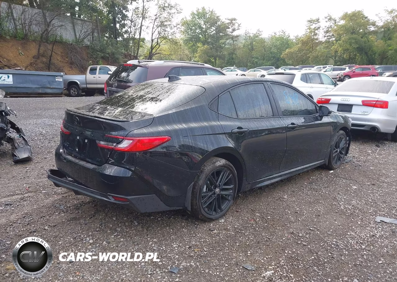 2026 Toyota Camry Se VIN:4T1DBADK3TU064734 - 4