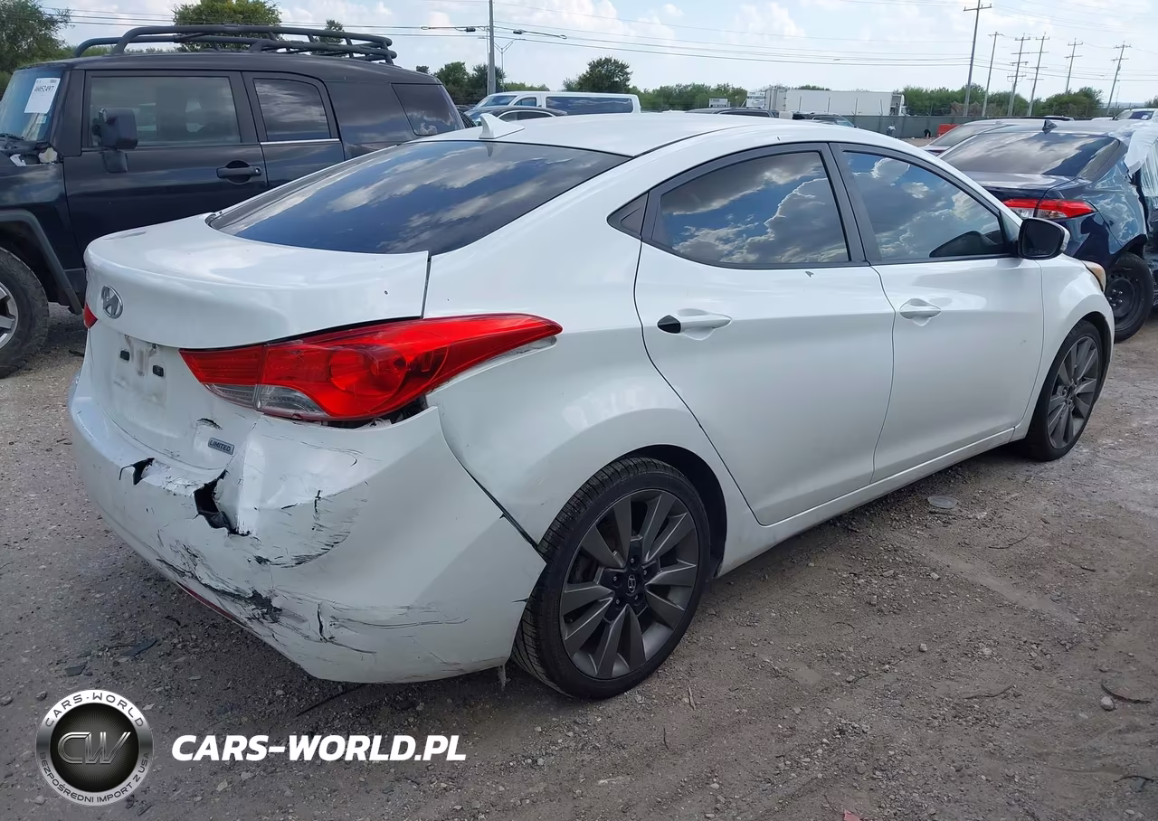 2012 Hyundai Elantra Limited VIN:5NPDH4AE1CH130985 - 4