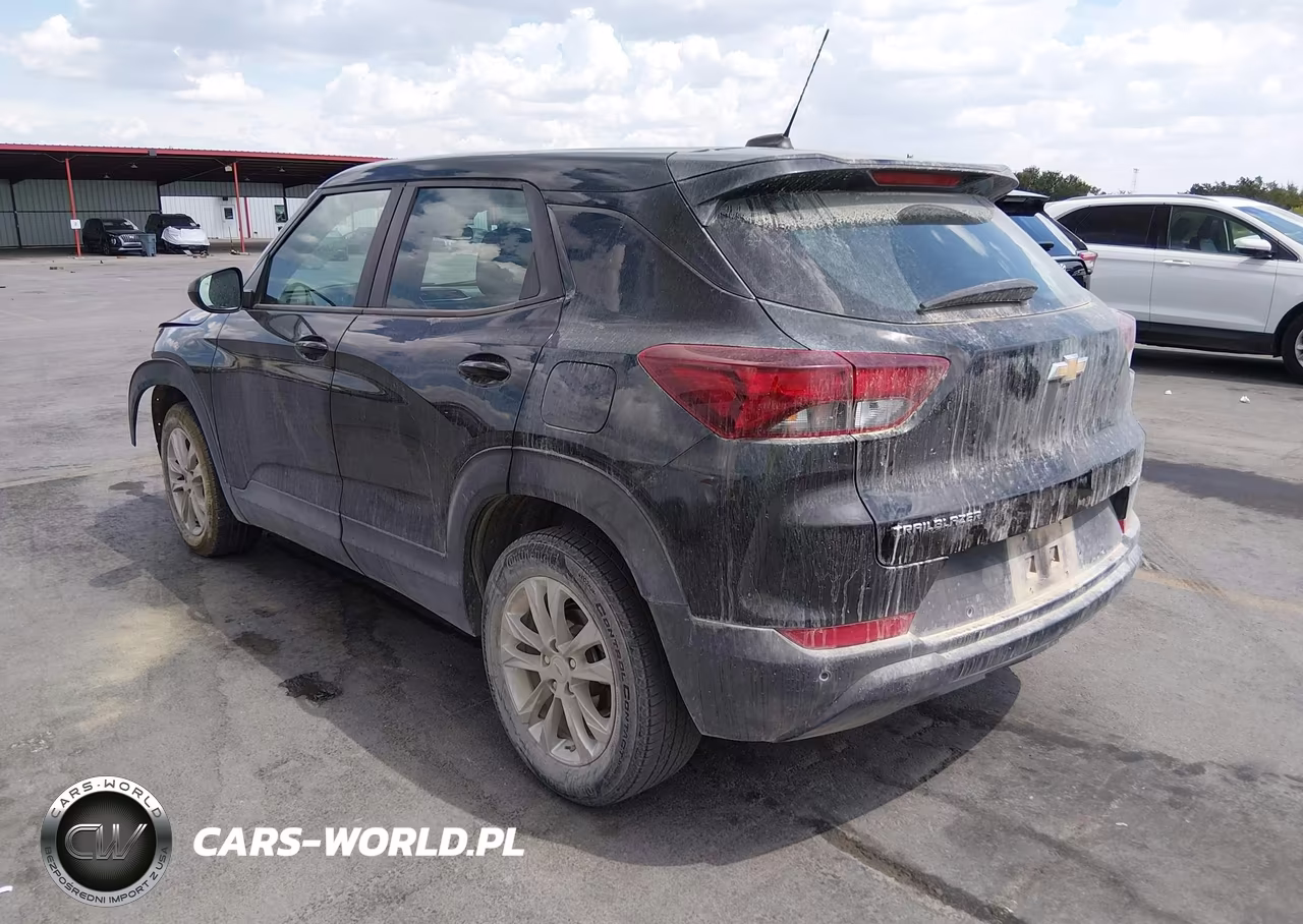 2021 Chevrolet Trailblazer Fwd Ls VIN:KL79MMS2XMB173646 - 3