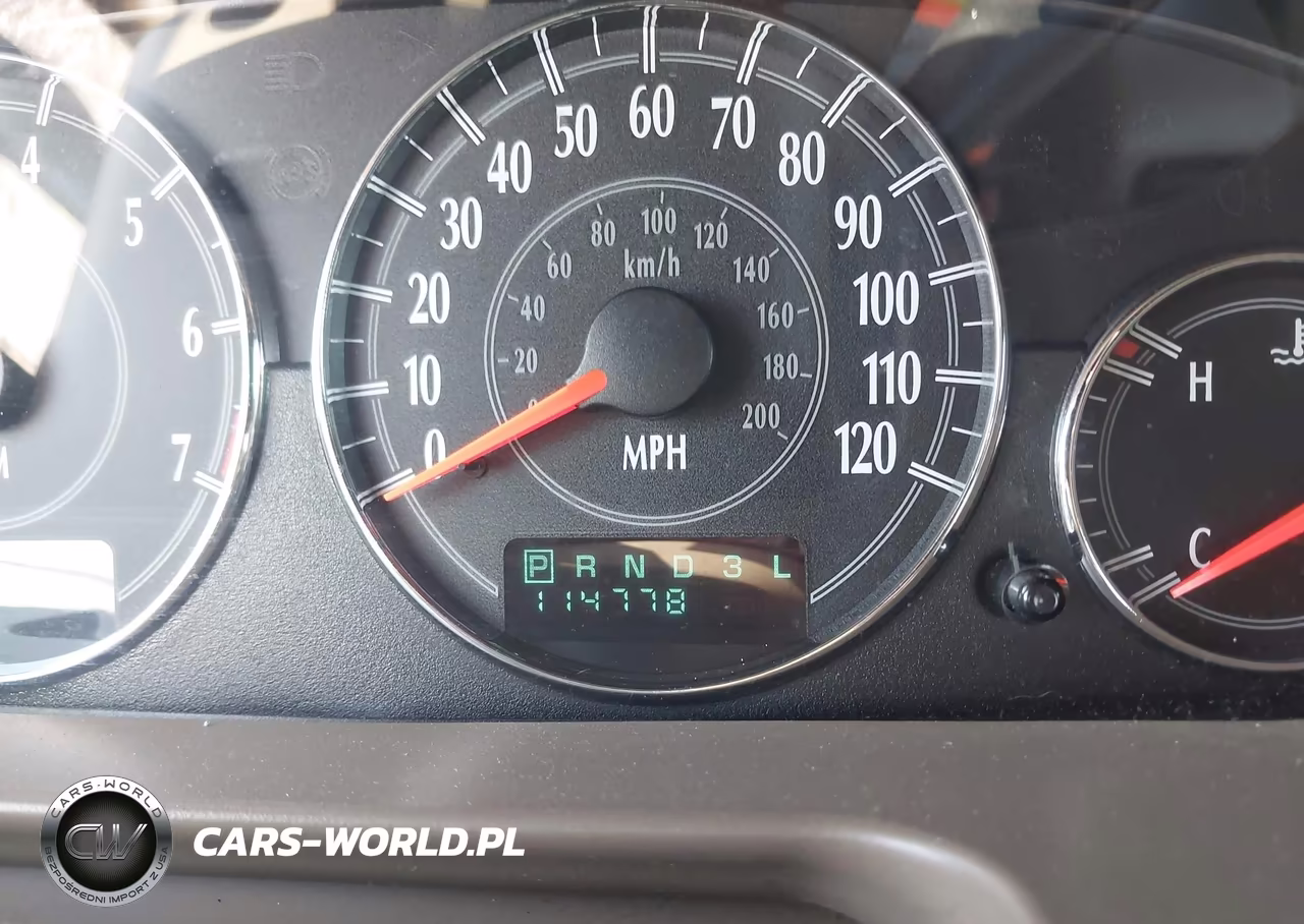 2002 Chrysler Sebring Lxi VIN:1C3EL55R12N235843 - 7