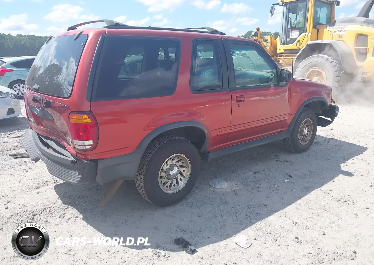 1998 Ford Explorer Sport VIN:1FMYU24E1WUB91319 - 4