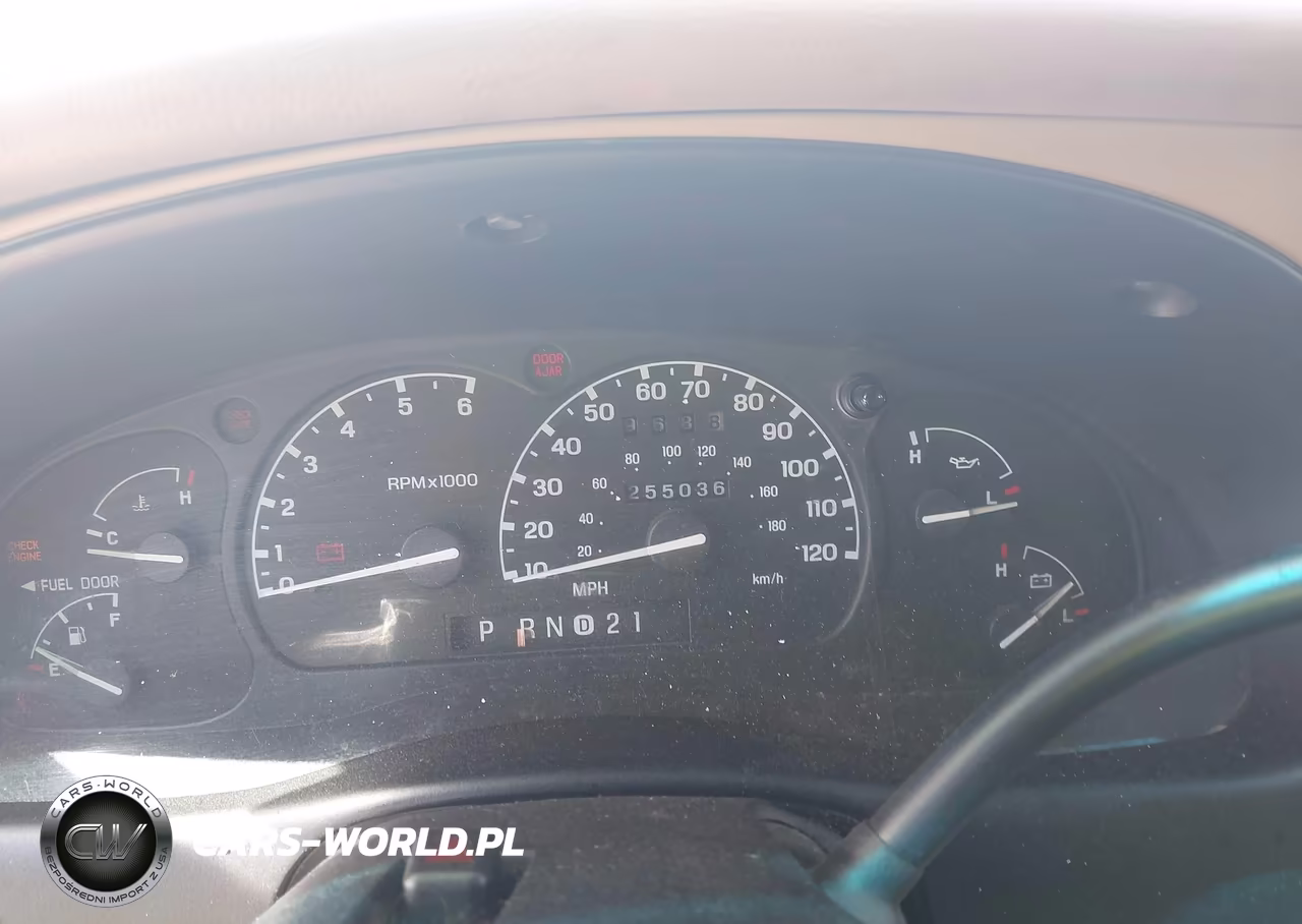 1998 Ford Explorer Sport VIN:1FMYU24E1WUB91319 - 7