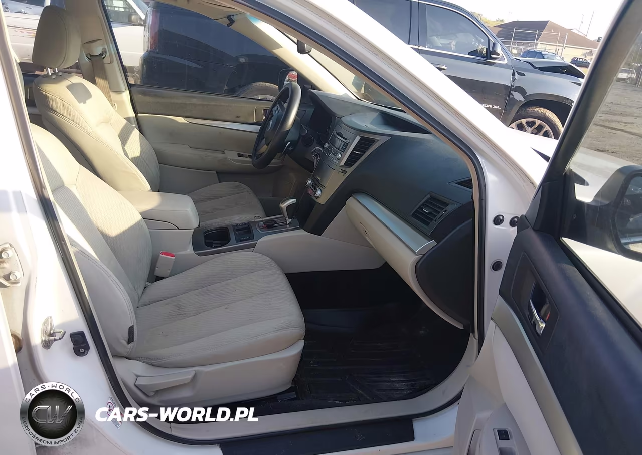 2010 Subaru Legacy 2.5I Premium VIN:4S3BMCG63A3236215 - 5