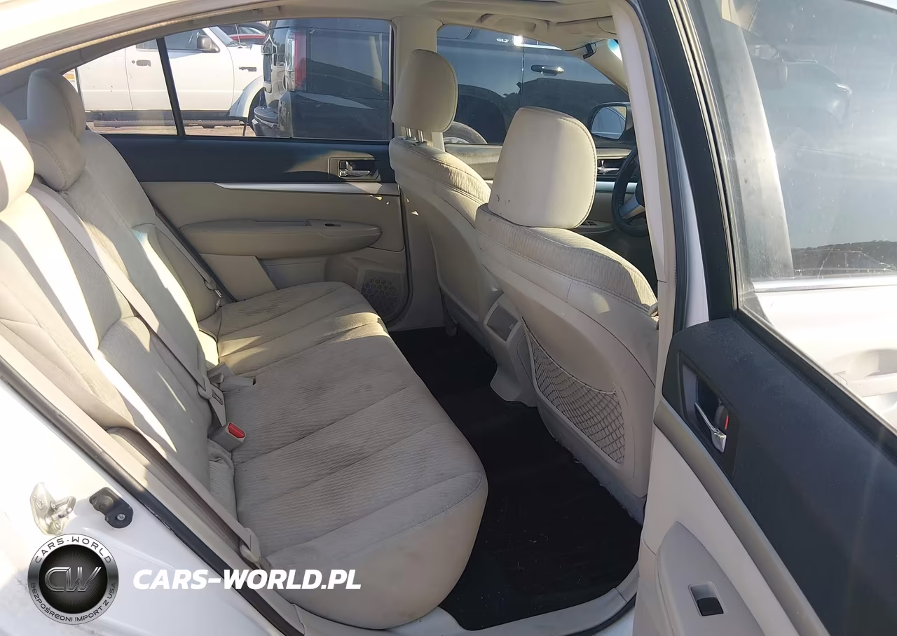 2010 Subaru Legacy 2.5I Premium VIN:4S3BMCG63A3236215 - 8