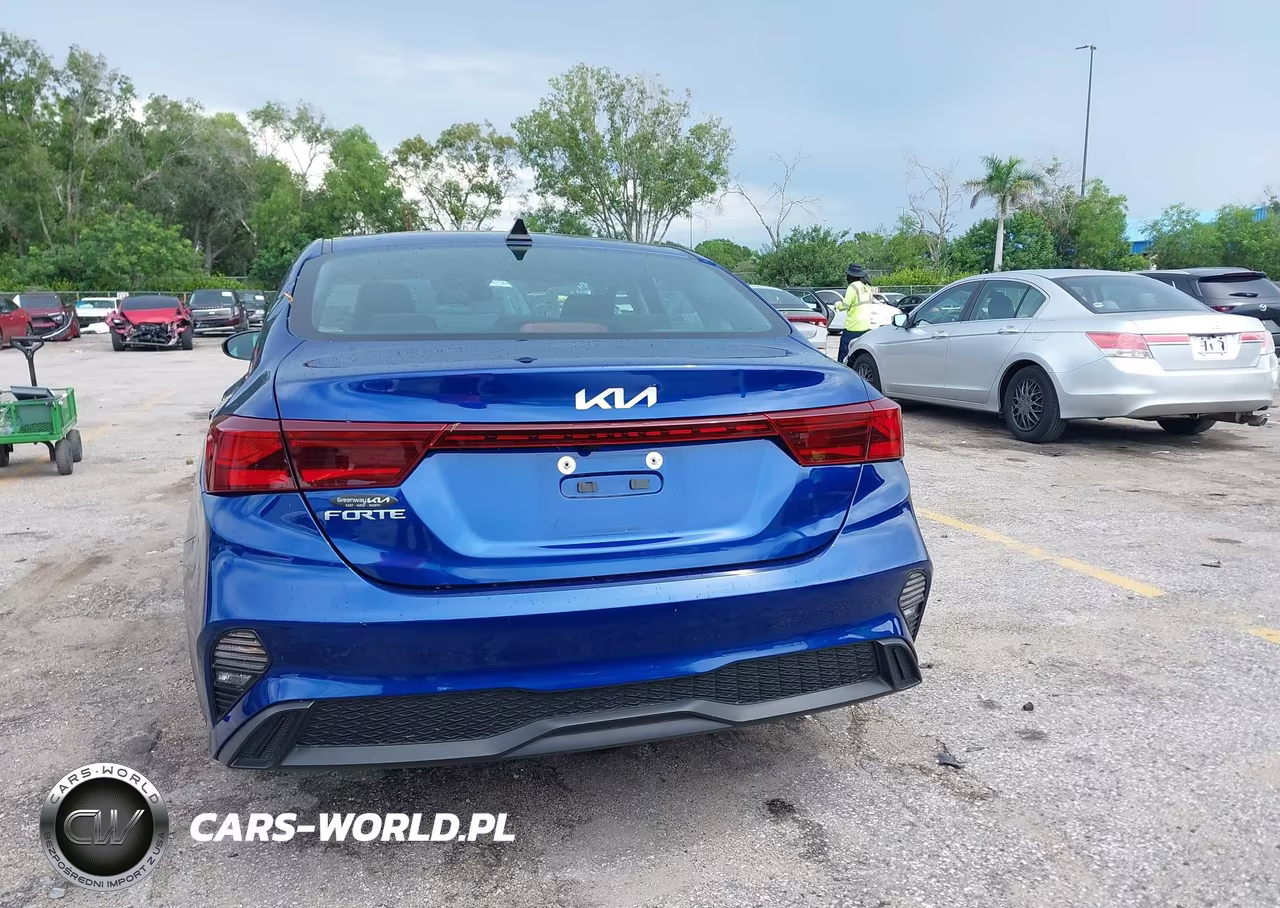 2023 Kia Forte Lxs VIN:3KPF24AD9PE600403 - 16
