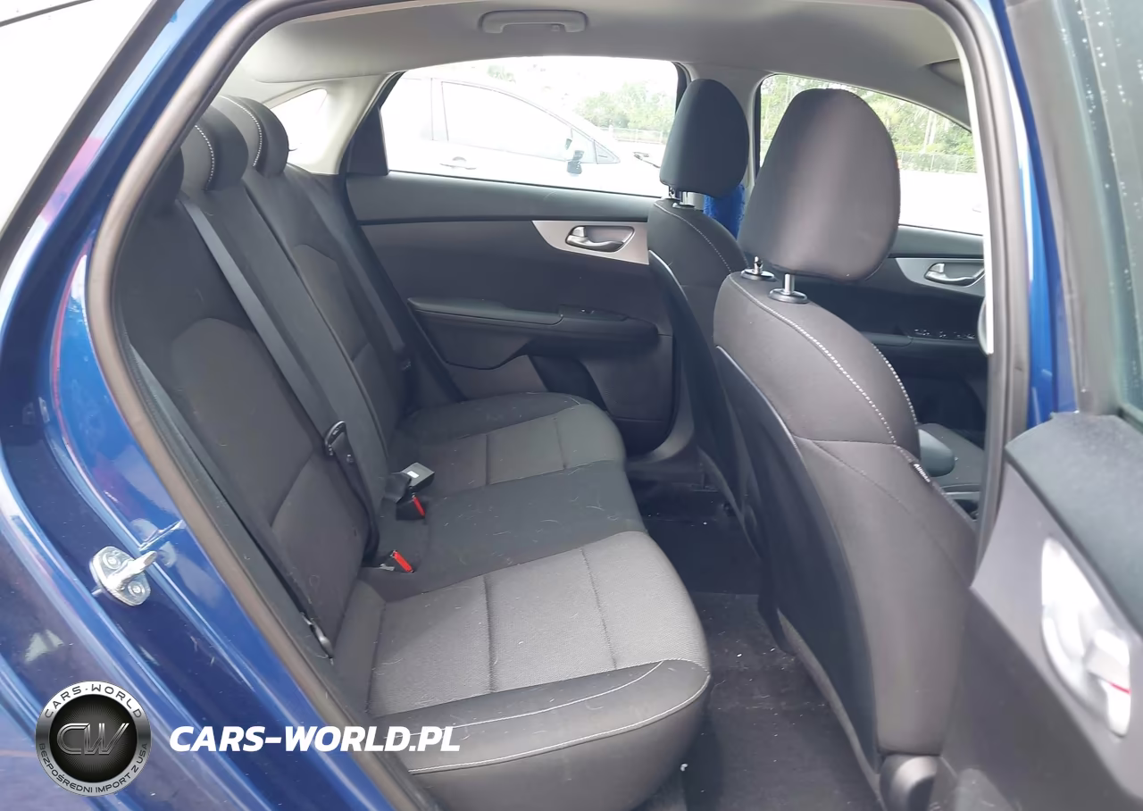 2023 Kia Forte Lxs VIN:3KPF24AD9PE600403 - 8