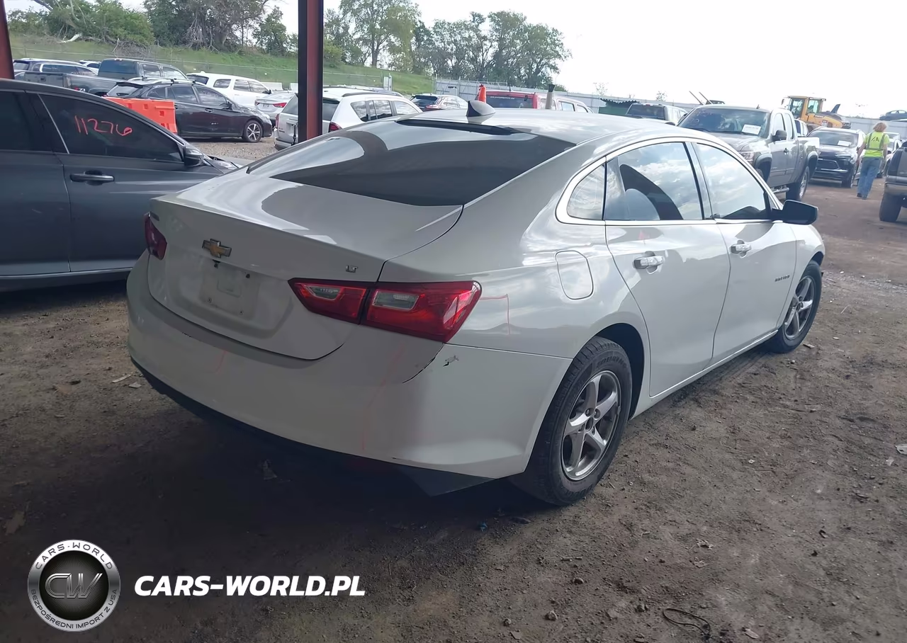 2017 Chevrolet Malibu Ls VIN:1G1ZB5STXHF236260 - 4