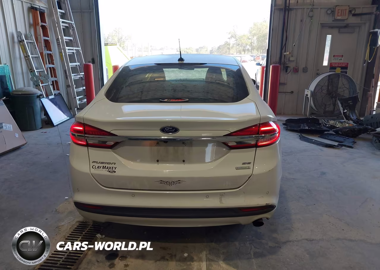 2018 Ford Fusion Se VIN:3FA6P0HD3JR166081 - 17