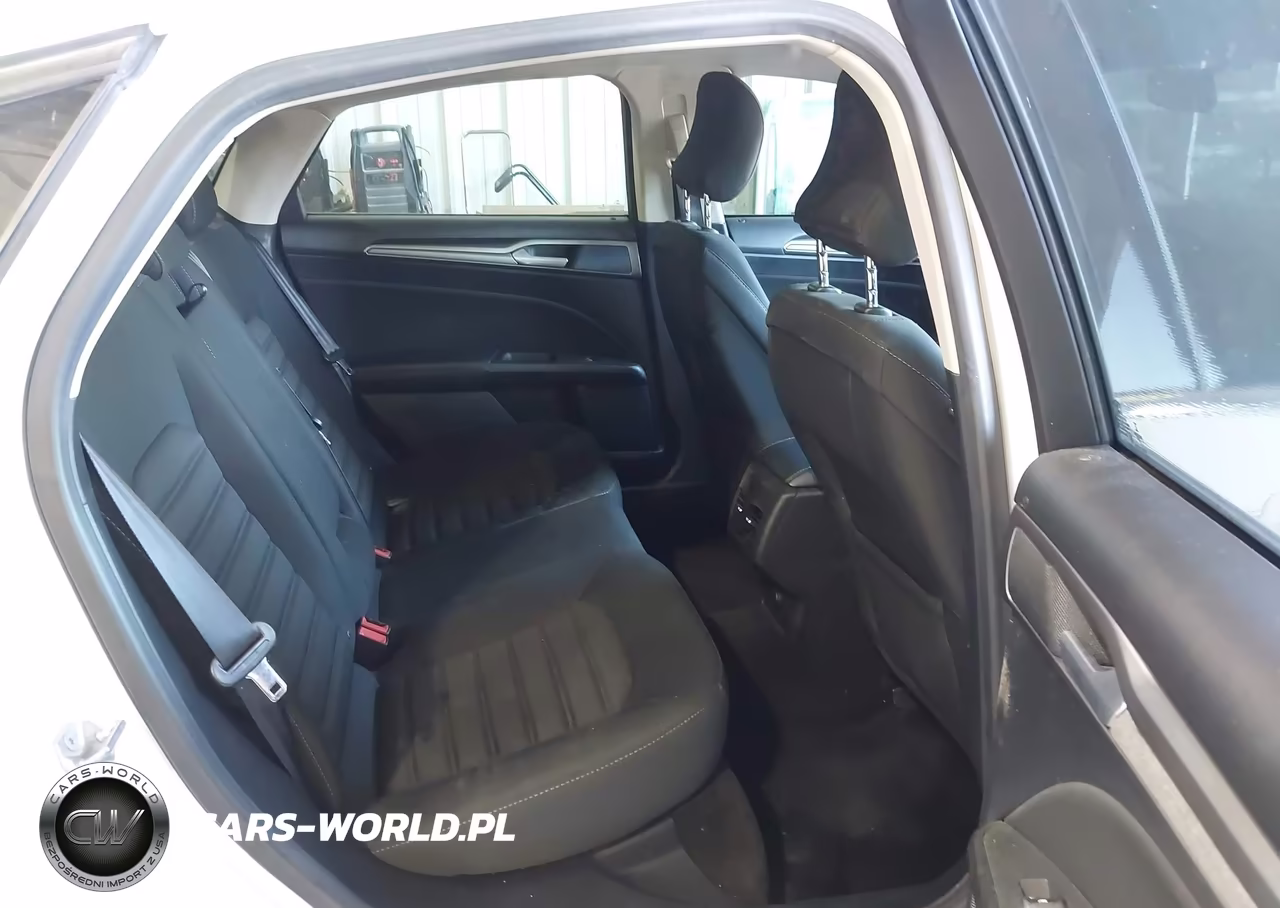 2018 Ford Fusion Se VIN:3FA6P0HD3JR166081 - 8