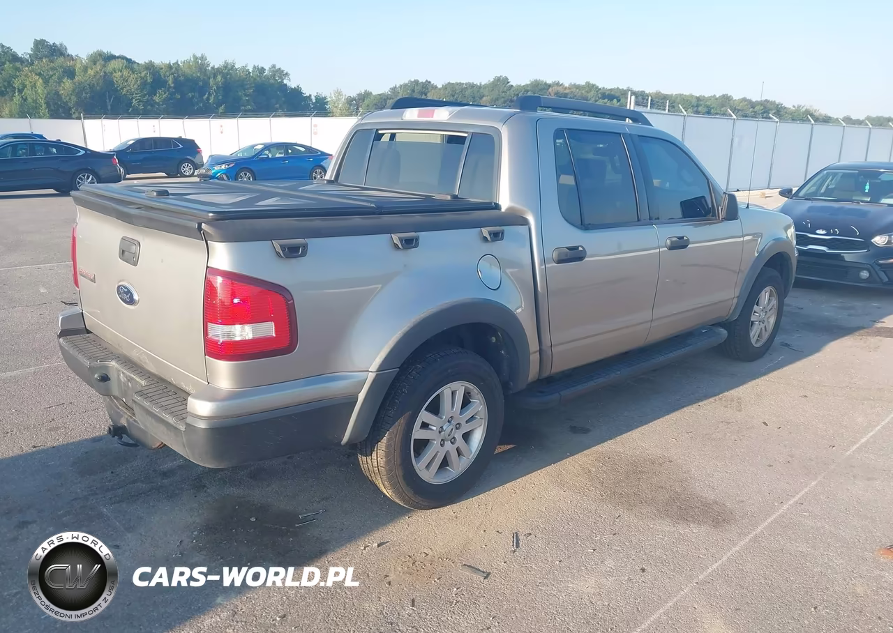 2008 Ford Explorer Sport Trac Xlt VIN:1FMEU31EX8UA31780 - 4