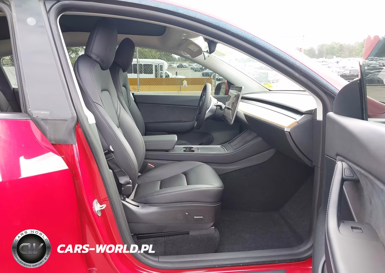 2022 Tesla Model Y Performance Dual Motor All-Wheel Drive VIN:7SAYGDEF2NF391117 - 5