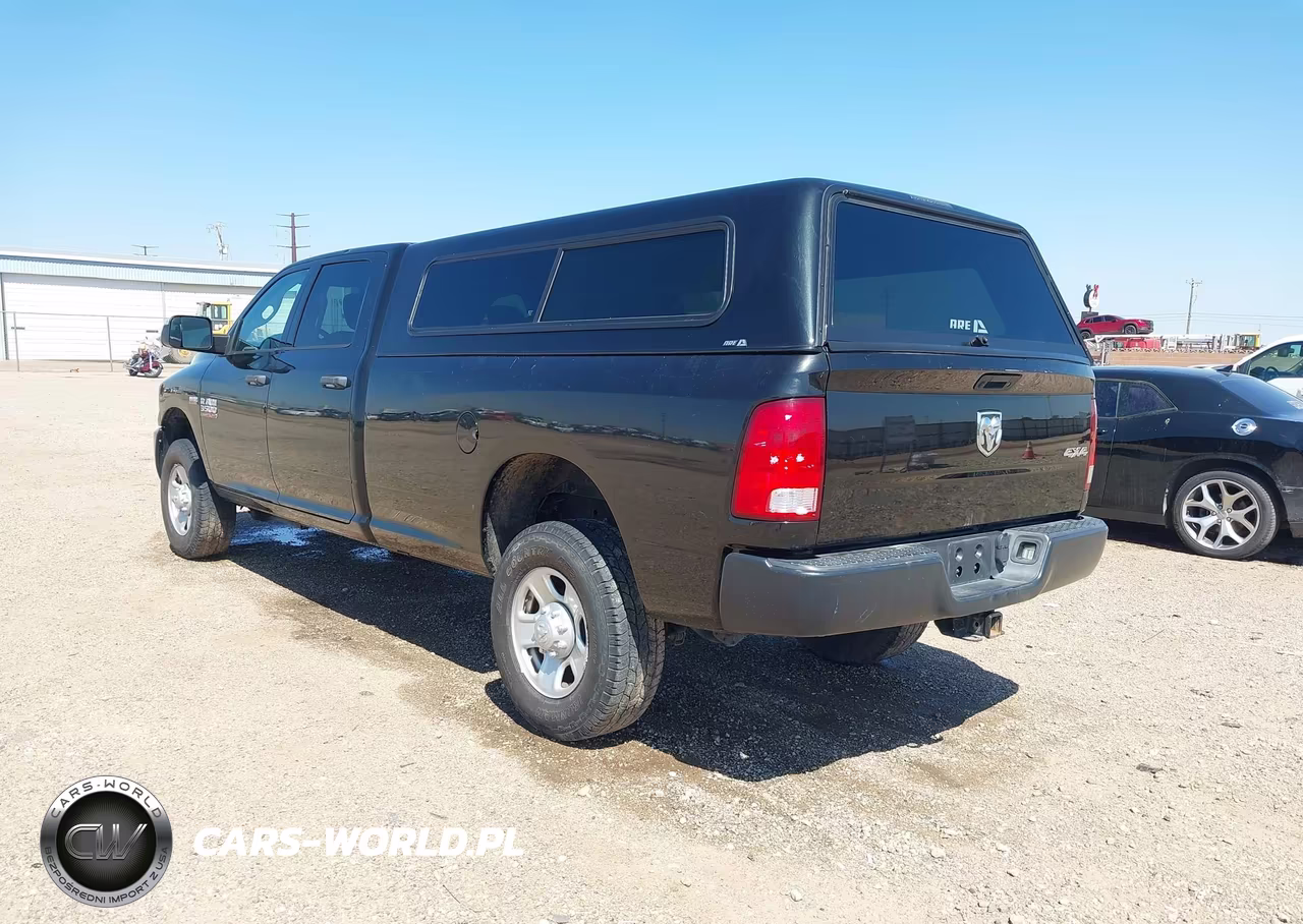 2018 Ram 3500 Tradesman 4X4 8' Box VIN:3C63R3GT3JG318557 - 3