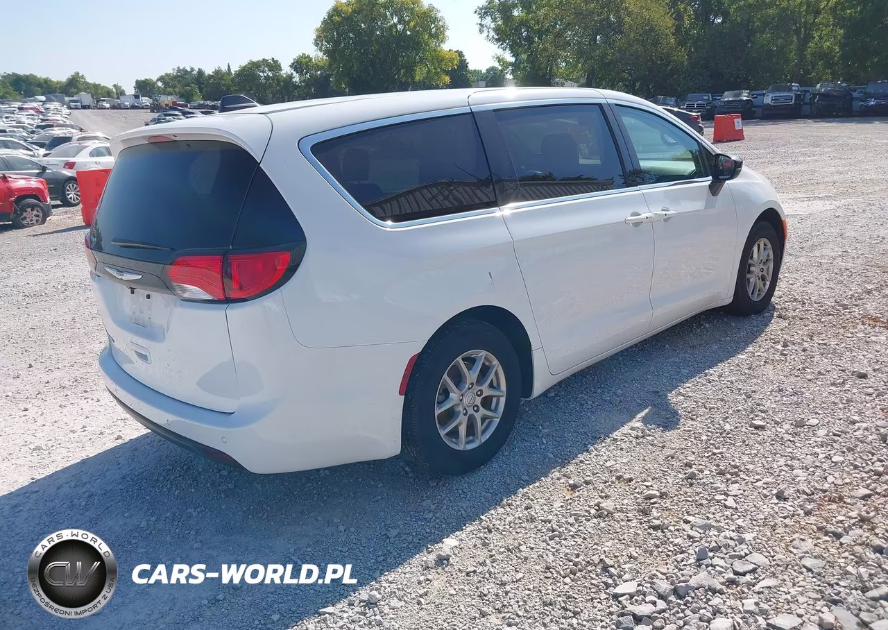 2026 Chrysler Voyager Lx VIN:2C4RC1CG4TR185144 - 4