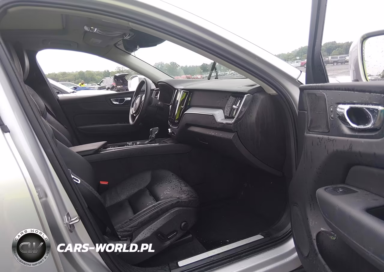 2020 Volvo Xc60 T5 Momentum VIN:YV4102RK2L1571134 - 5