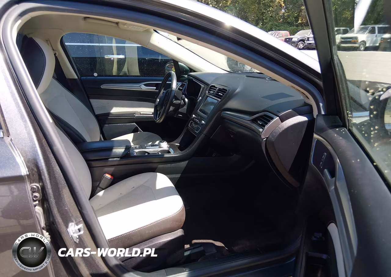 2020 Ford Fusion Se VIN:3FA6P0HD7LR248463 - 5